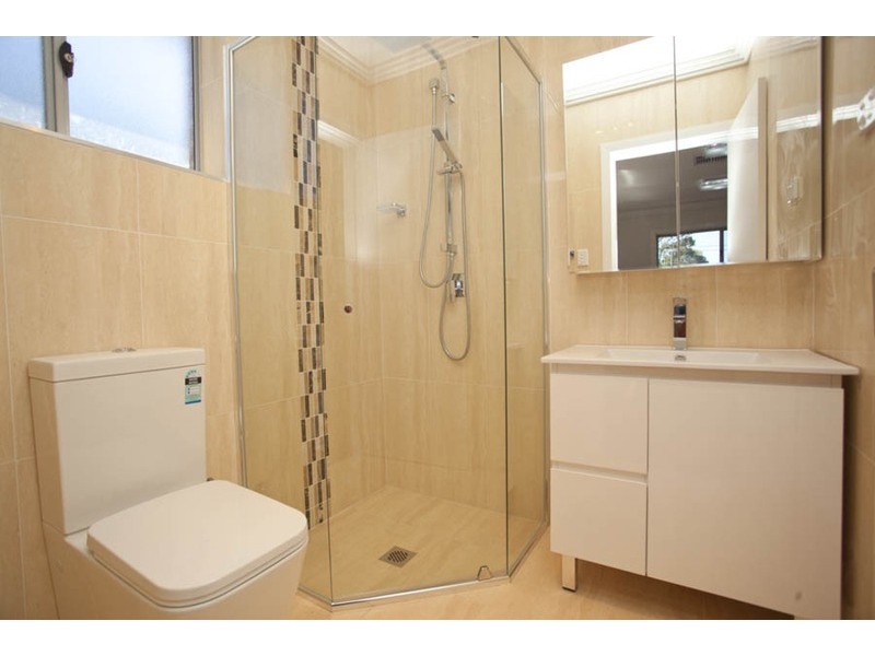 4 Tallawarra Avenue, Padstow NSW 2211