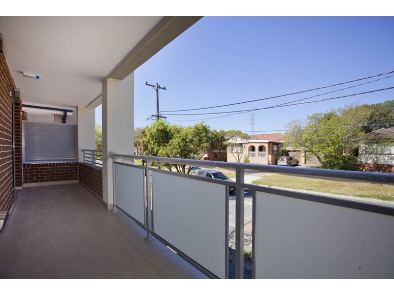 4 Tallawarra Avenue, Padstow NSW 2211