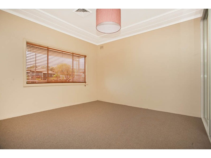 30 Picnic Point  Road, Panania NSW 2213