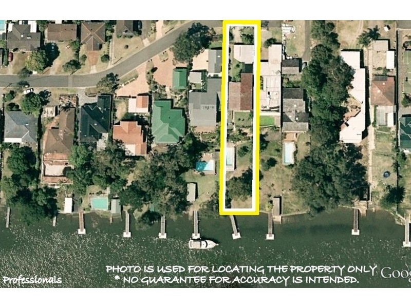 33 Burbank Avenue, East Hills NSW 2213