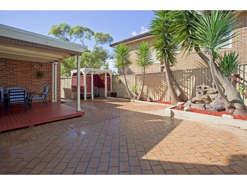 11 Roberts Avenue, Mortdale NSW 2223