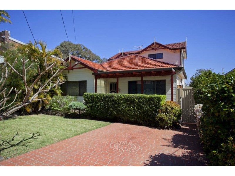 142 Lambeth Street, Panania NSW 2213