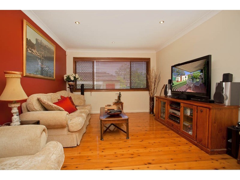 142 Lambeth Street, Panania NSW 2213