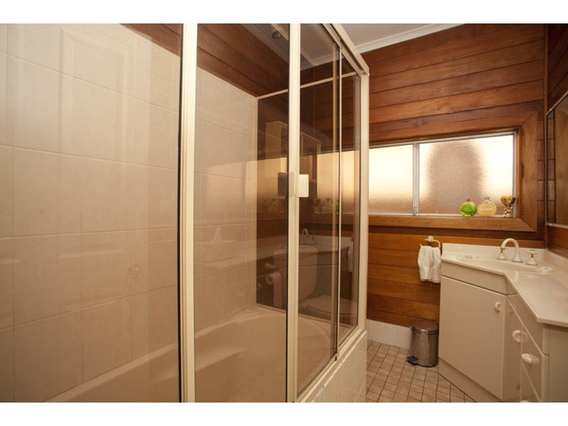 142 Lambeth Street, Panania NSW 2213