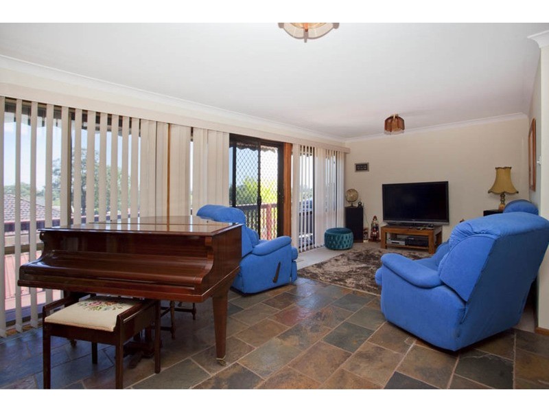 142 Lambeth Street, Panania NSW 2213