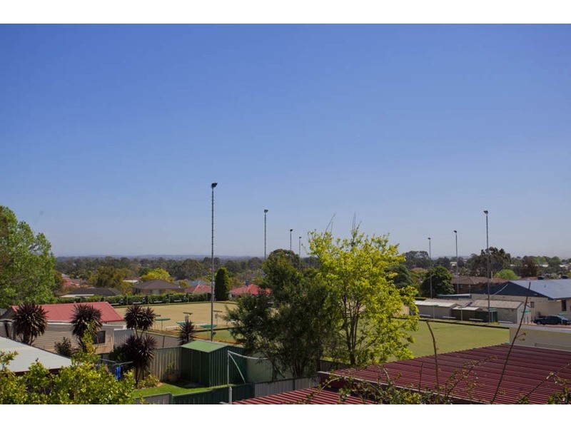 142 Lambeth Street, Panania NSW 2213