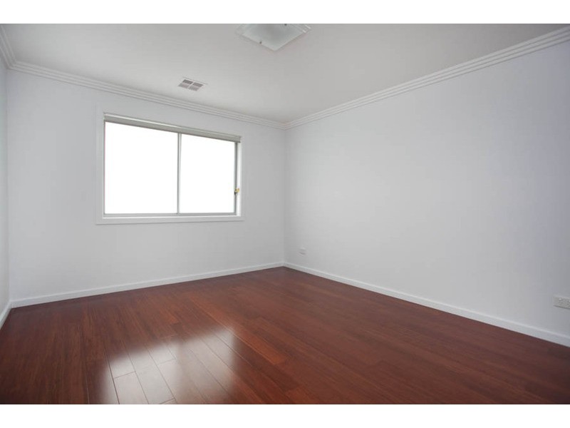 8 Stiles Avenue, Padstow NSW 2211