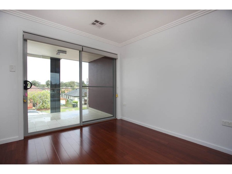 8 Stiles Avenue, Padstow NSW 2211