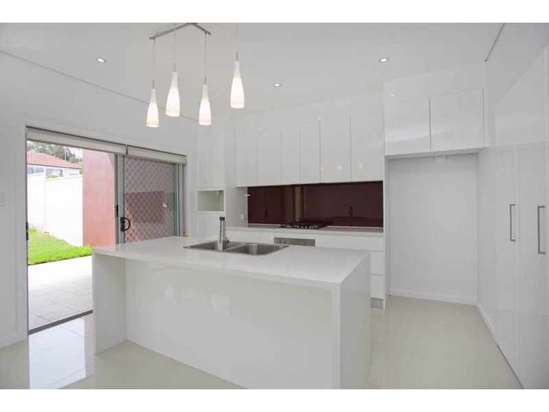 8A Stiles Avenue, Padstow NSW 2211