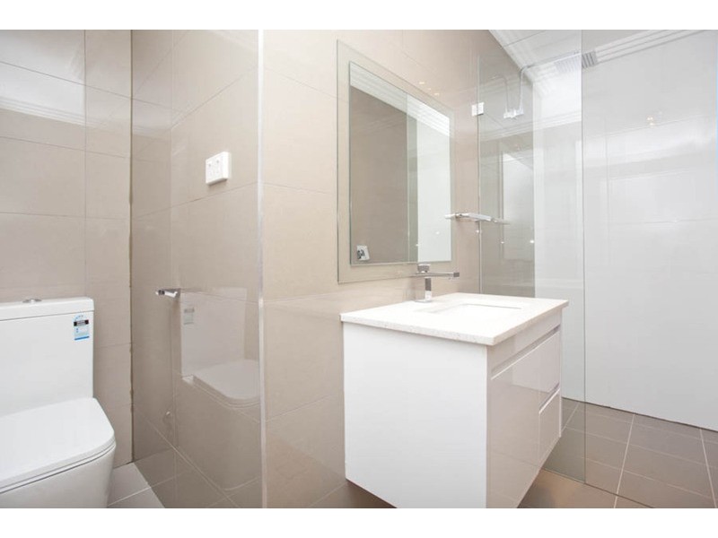 8A Stiles Avenue, Padstow NSW 2211