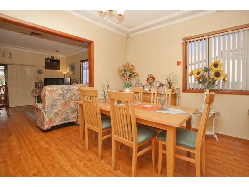 13 Bransgrove Road, Revesby NSW 2212