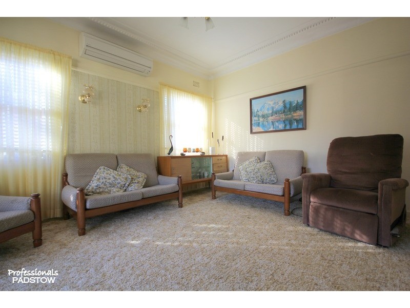 38 Rivenoak Avenue, Padstow NSW 2211