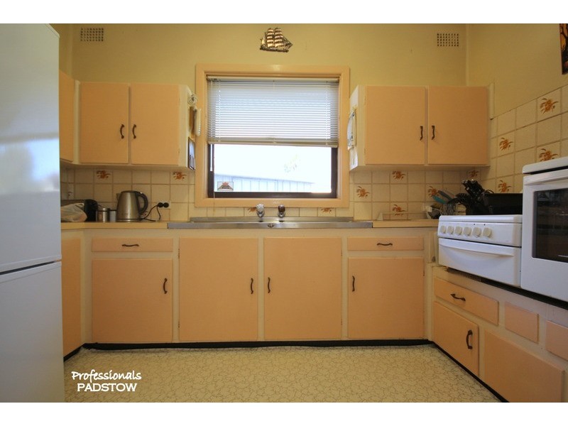 38 Rivenoak Avenue, Padstow NSW 2211