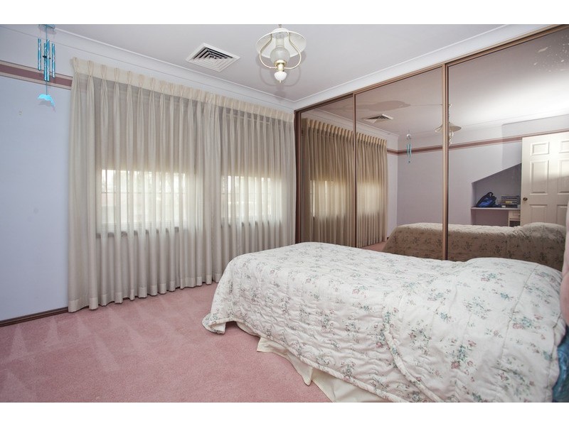 69 Raleigh Road, Milperra NSW 2214