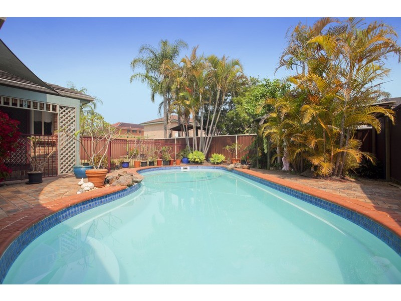69 Raleigh Road, Milperra NSW 2214