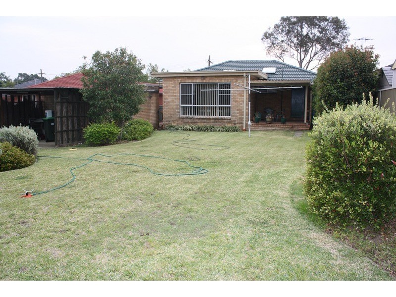 21 Duke Street, East Hills NSW 2213