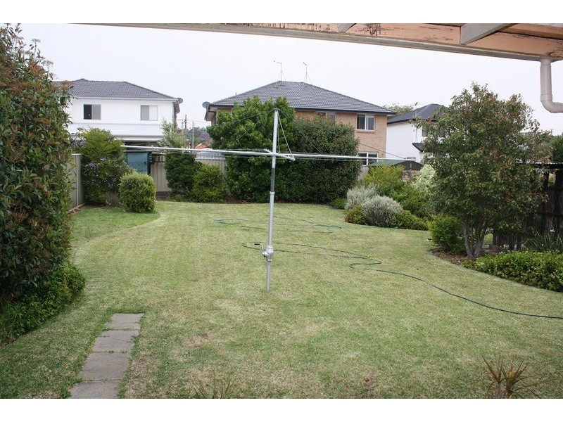 21 Duke Street, East Hills NSW 2213