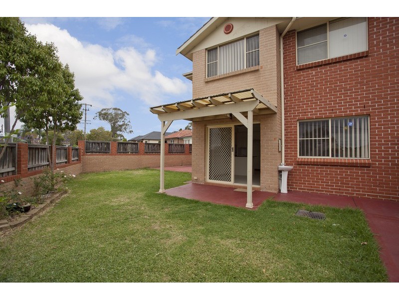 4/38 Doyle Road, Revesby NSW 2212