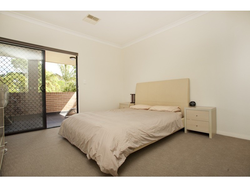 49 Montgomery Avenue, Padstow NSW 2211