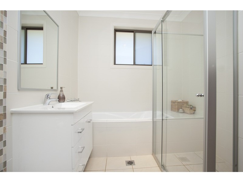 5/755 Henry Lawson Drive, Picnic Point NSW 2213