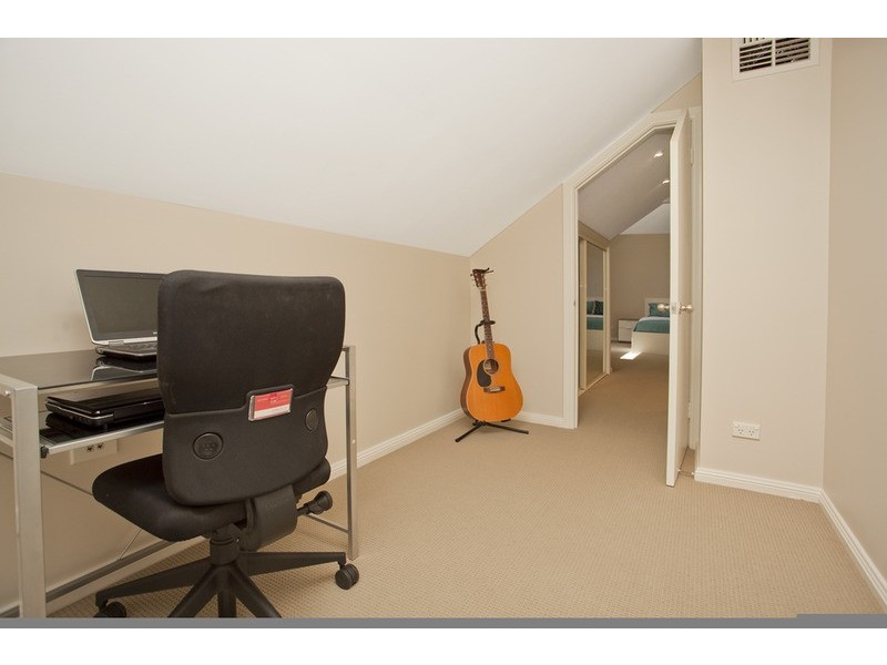 10/17 Henry Kendall Avenue, Padstow Heights NSW 2211