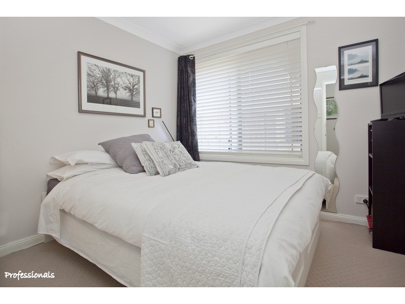 2/58 Kennedy Street, Picnic Point NSW 2213