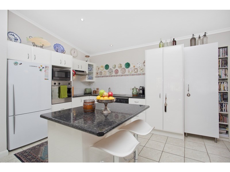 2/58 Kennedy Street, Picnic Point NSW 2213