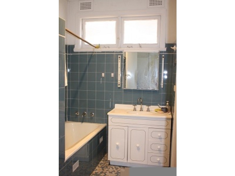 1/77 Arab Road, Padstow NSW 2211