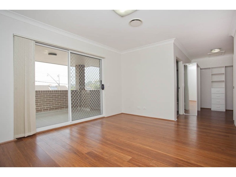 122 Beaconsfield Street, Revesby NSW 2212