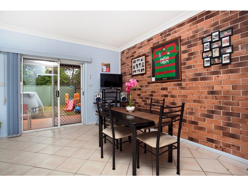 2/46 Forrest Road, East Hills NSW 2213