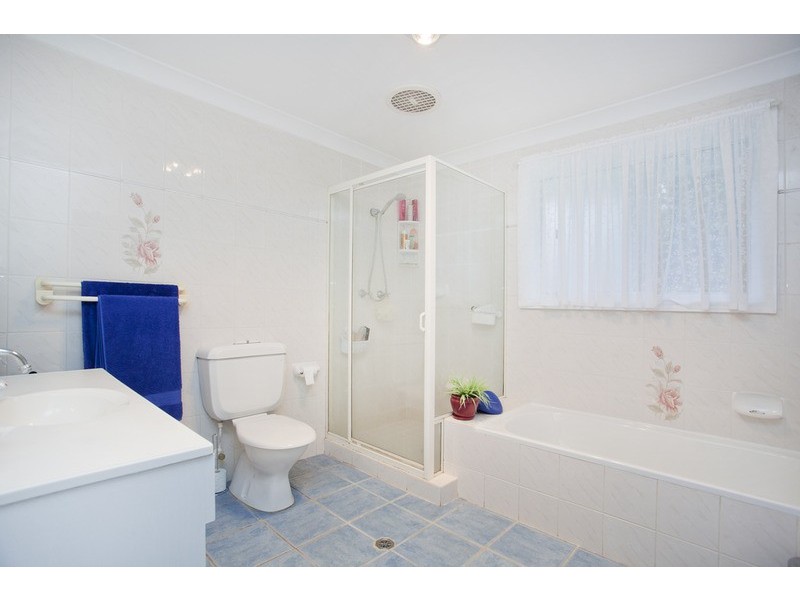 2/46 Forrest Road, East Hills NSW 2213