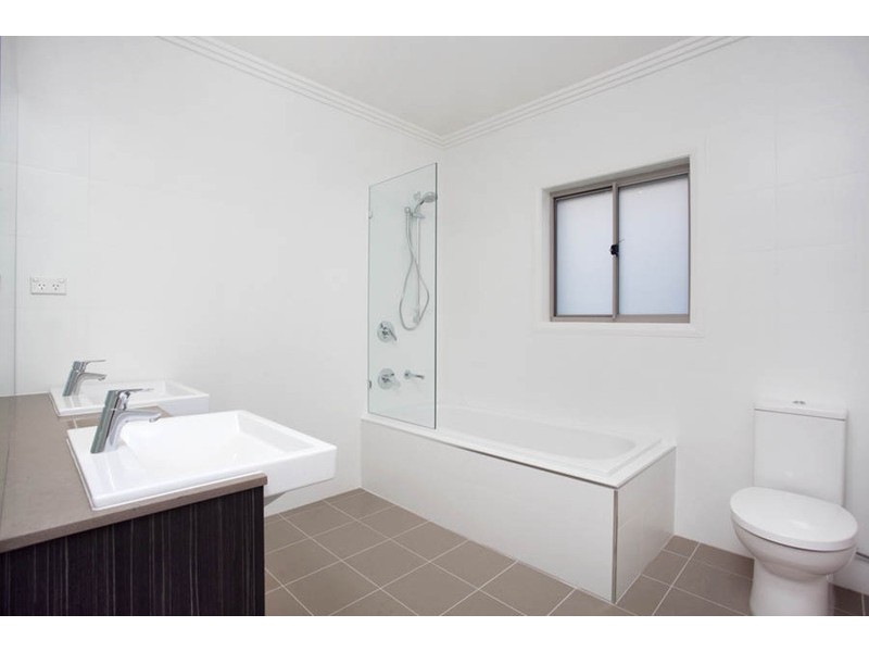 86 Kennedy Street, Picnic Point NSW 2213