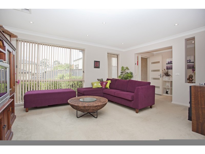 39 Valmay Avenue, Picnic Point NSW 2213