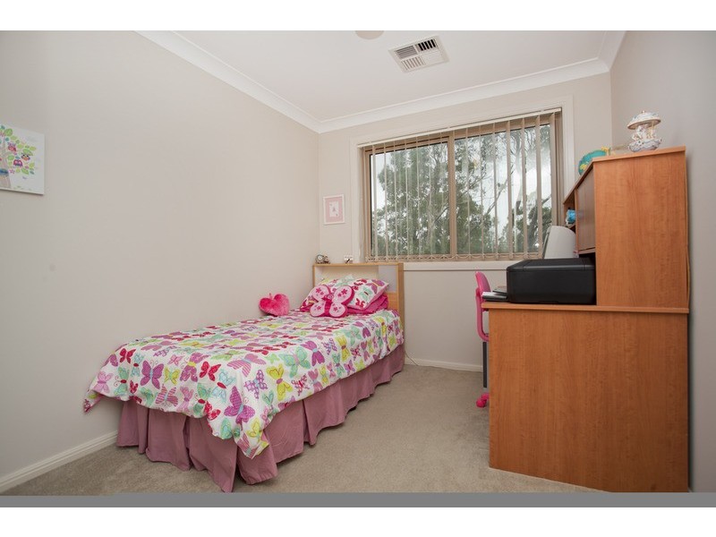 39 Valmay Avenue, Picnic Point NSW 2213
