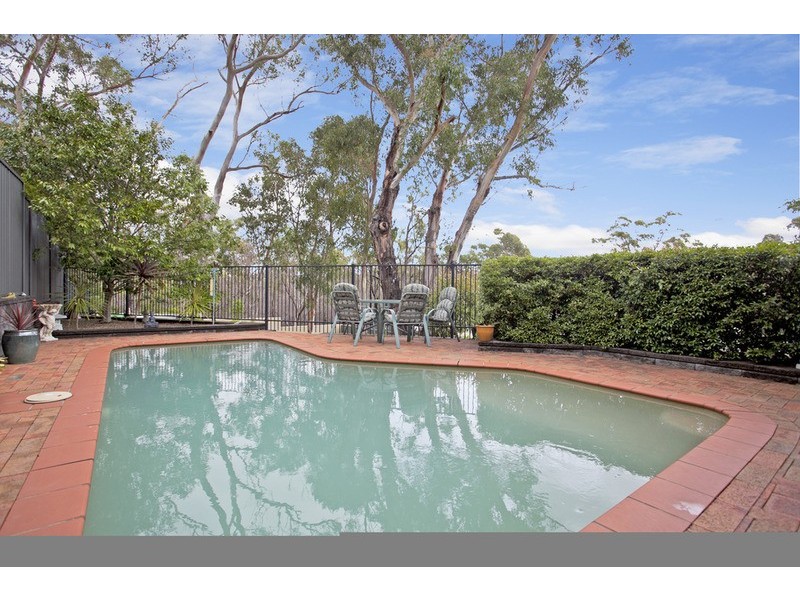 39 Valmay Avenue, Picnic Point NSW 2213