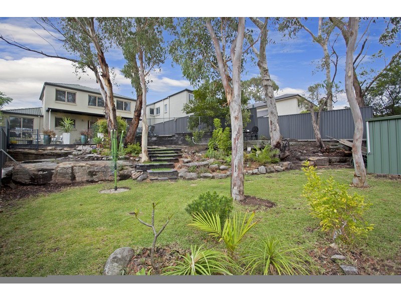 39 Valmay Avenue, Picnic Point NSW 2213