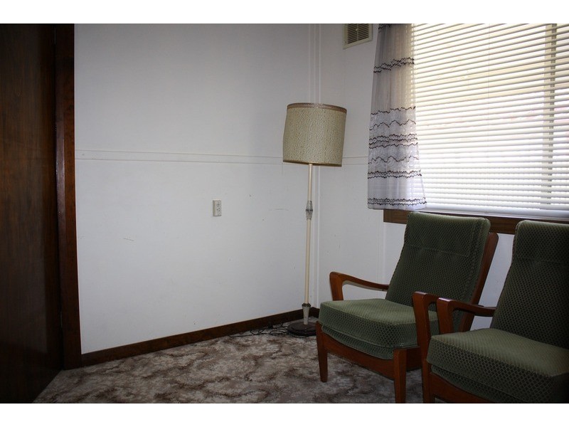 595 Henry Lawson Drive, East Hills NSW 2213