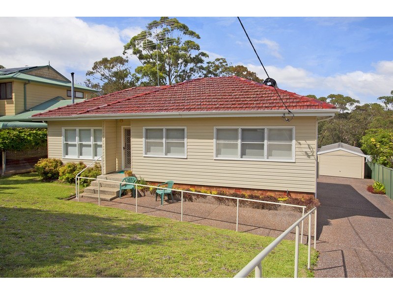 35 Fewtrell Avenue, Revesby Heights NSW 2212