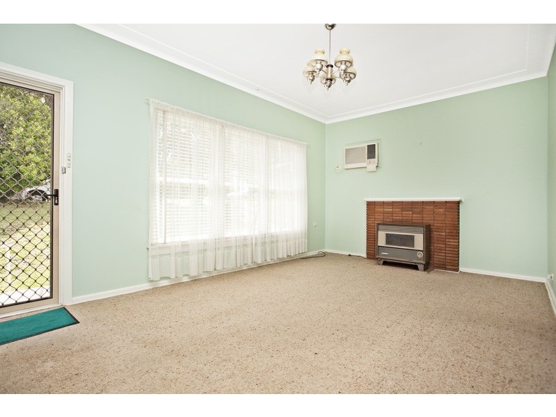 35 Fewtrell Avenue, Revesby Heights NSW 2212