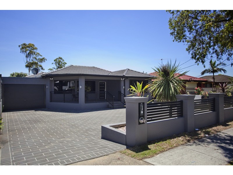 69 Bullecourt Avenue, Milperra NSW 2214