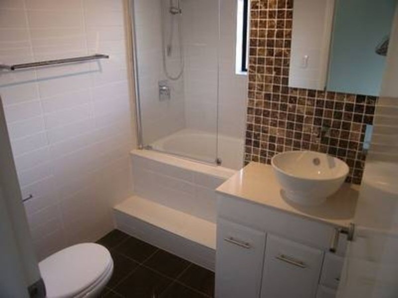 8A Colleen  Avenue, Picnic Point NSW 2213