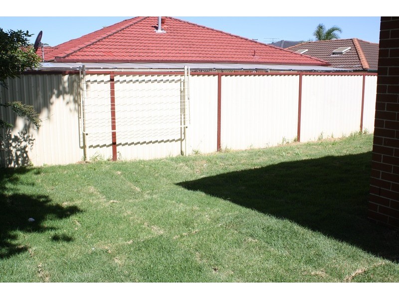 1/73 Queen Street, Revesby NSW 2212