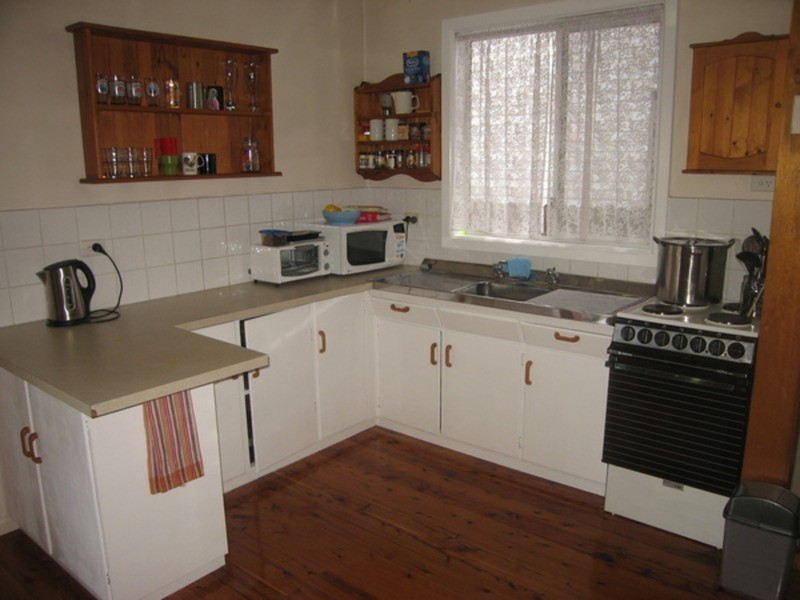 3 Maclaurin Avenue, East Hills NSW 2213