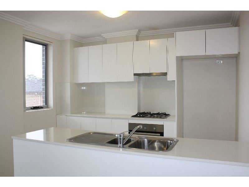 6/96-98 Nuwarra Road, Moorebank NSW 2170