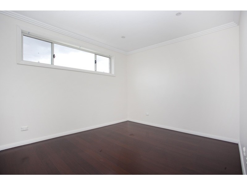 33 Lesley Avenue, Revesby NSW 2212