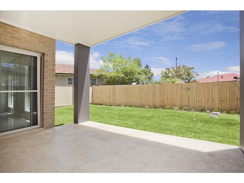 33 Lesley Avenue, Revesby NSW 2212