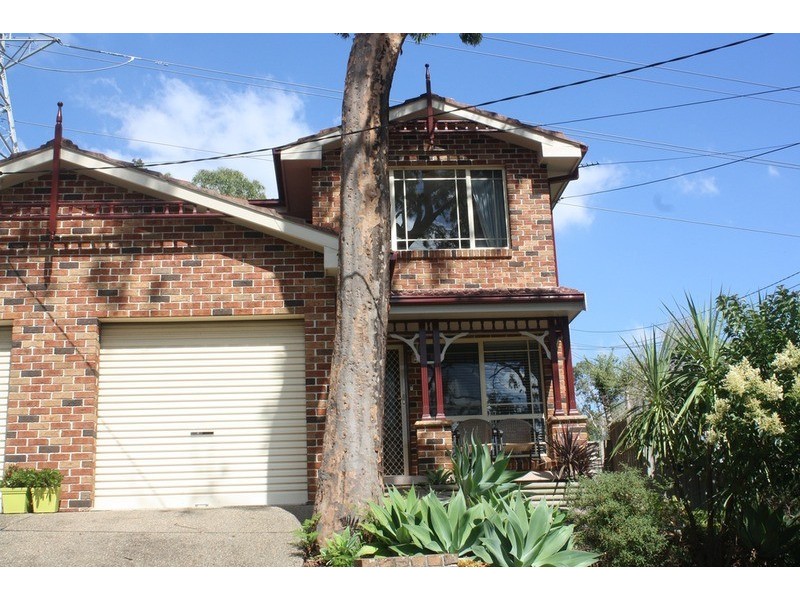 2B Nambucca  Place, Padstow Heights NSW 2211
