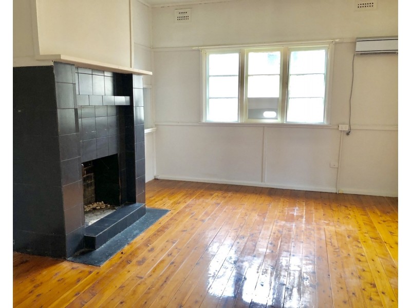 96 Tompson Road, Panania NSW 2213