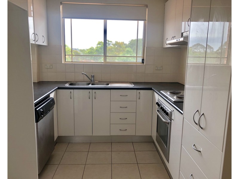 7/49 Maclaurin Avenue, East Hills NSW 2213