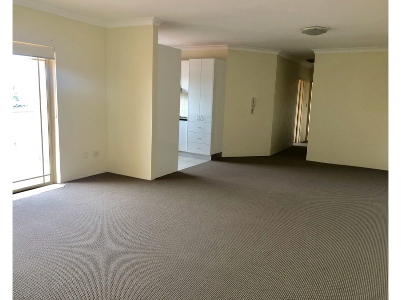 7/49 Maclaurin Avenue, East Hills NSW 2213